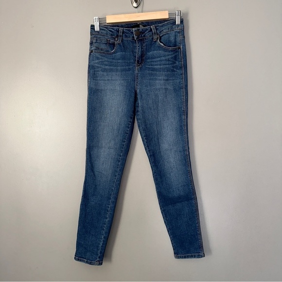 1822 Denim Denim - 1822 Denim Skinny Jeans